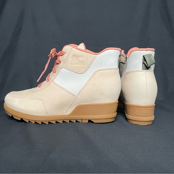 Sorel Women's Evie Sport Lace Waterproof Bootie Size 9.5 in Tan with Pink - Picture 6 of 9